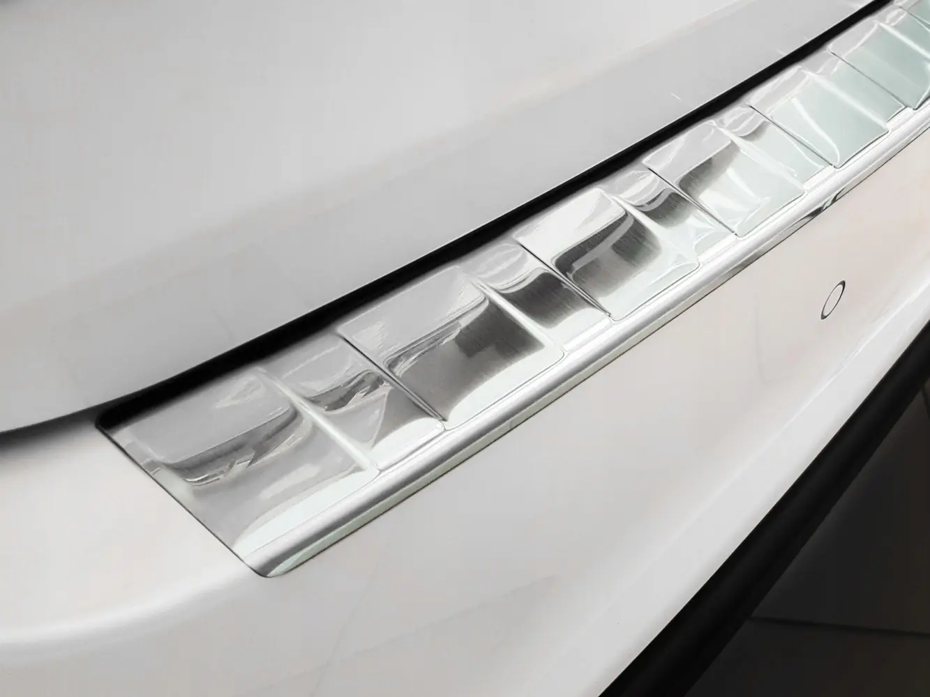 Bakfangerbeskytter Kia Sorento III 2017 - 2020 │ Silver Edition – bilde 4