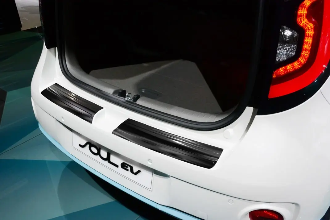 Bakfangerbeskytter Kia Soul II / Kia e-Soul I 2013 - 2019