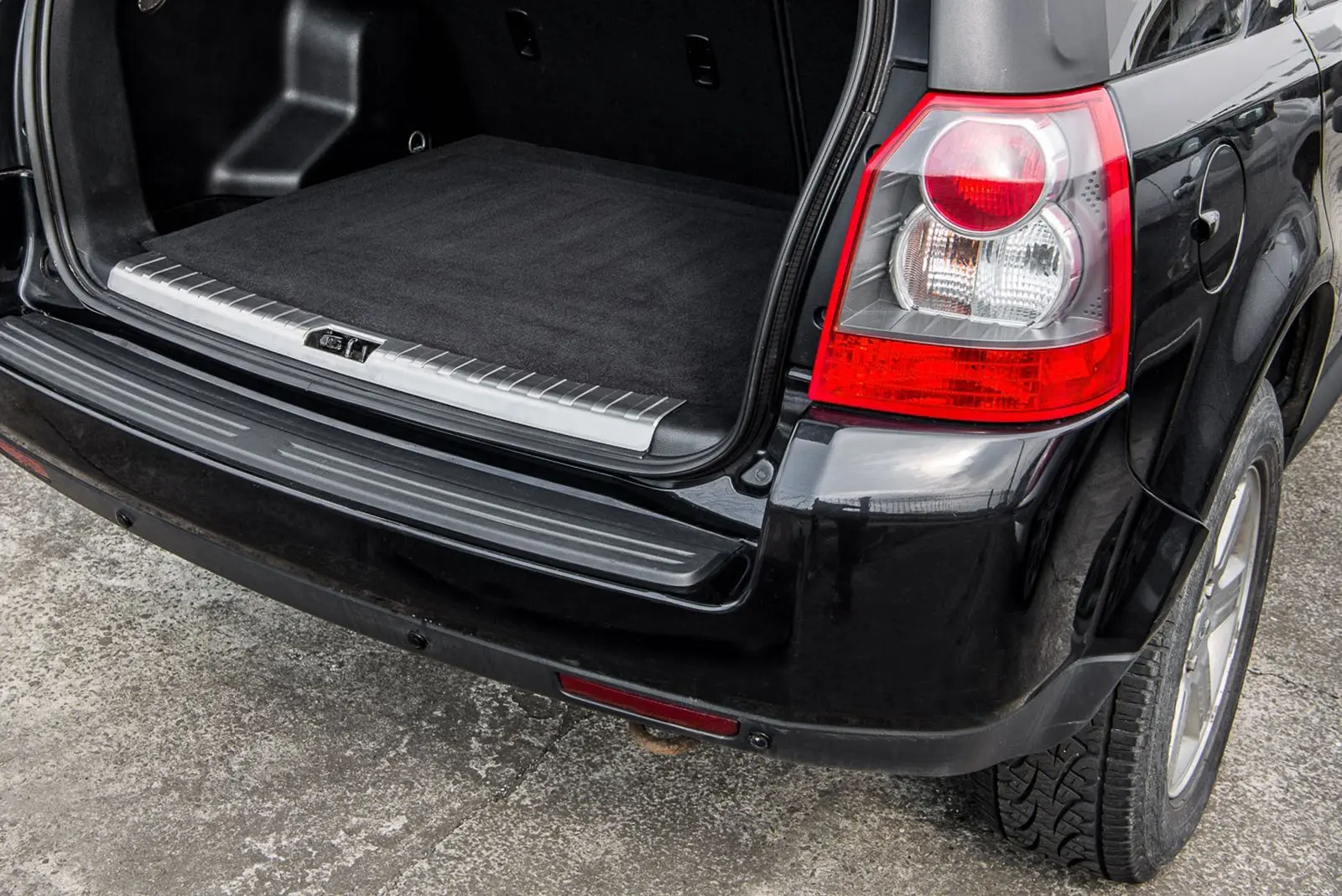 Bakfangerbeskytter Land Rover Freelander II 2006-2015 Silver Edition – bilde 6