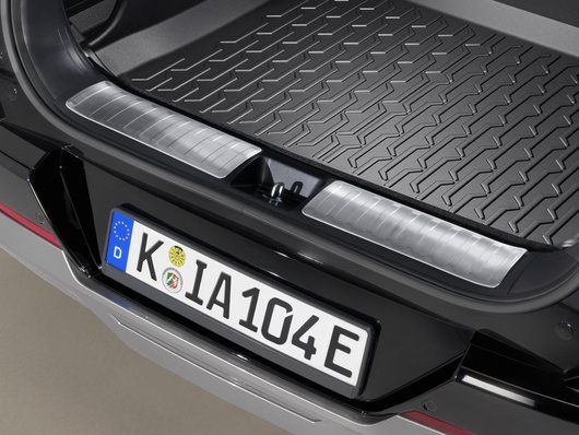 Bakfangerbeskytter - Lastekantbeskyttelse Kia EV5 2025 -> │ Bagasjeromslist