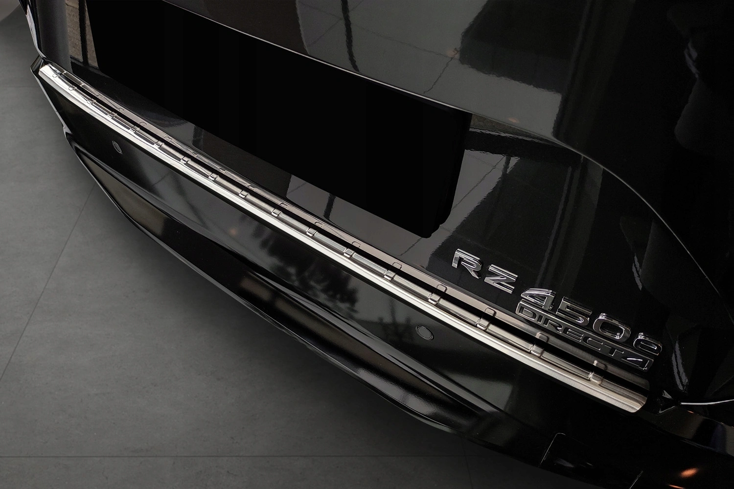 Bakfangerbeskytter Lexus RZ 2023 -> │ Silver Edition – bilde 3