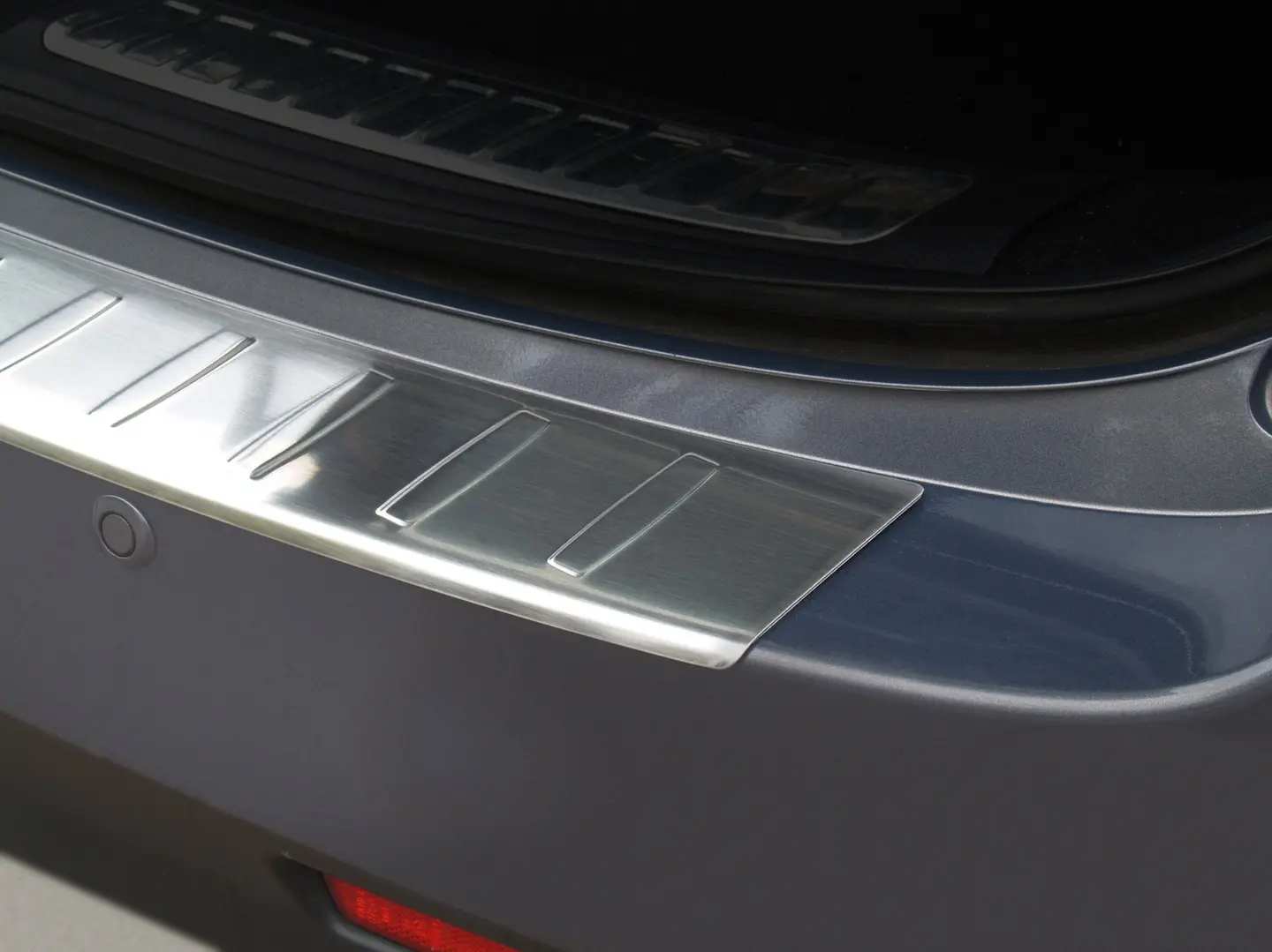 Bakfangerbeskytter Mazda 6 II (GH) Stasjonsvogn 2007 - 2012 │ Silver Edition – bilde 3