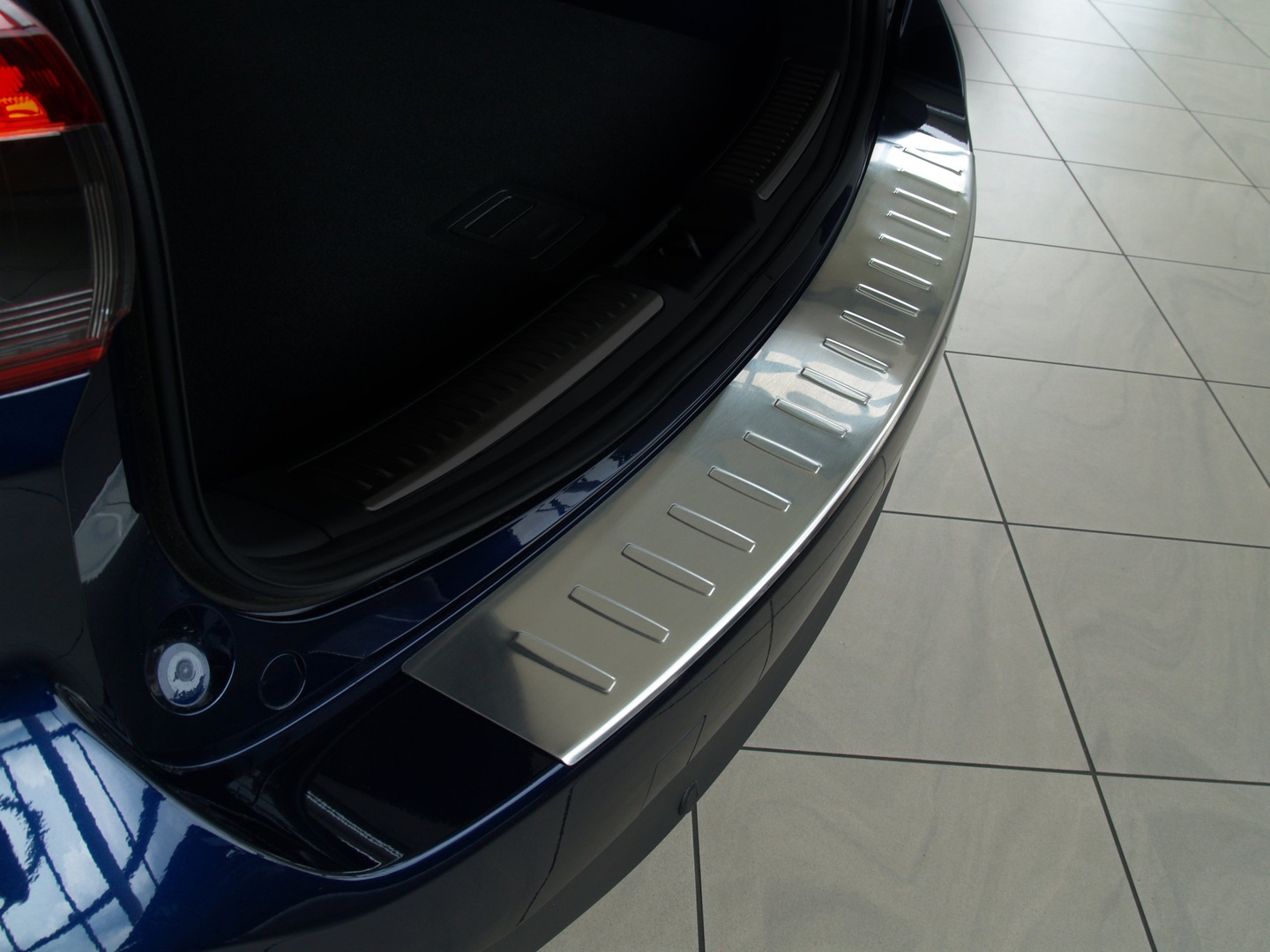 Bakfangerbeskytter Mazda 6 III (GJ/GL) Stasjonsvogn 2012 - 2018 │ Silver Edition