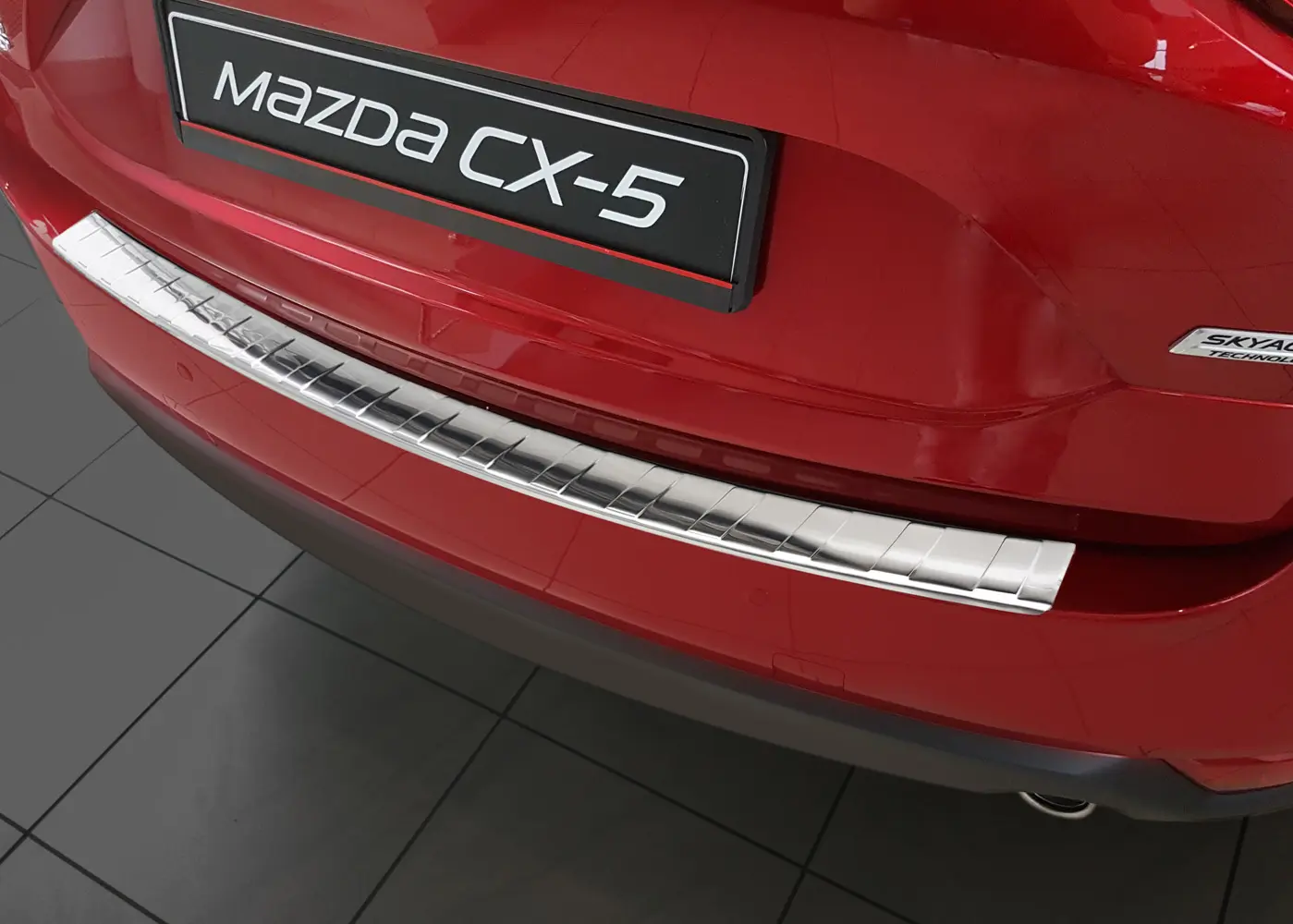 Bakfangerbeskytter Mazda CX-5 II 2017 -> │ Silver Edition