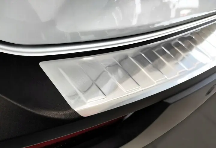 Bakfangerbeskytter Mazda MX-30 2020-> Silver Edition – bilde 3