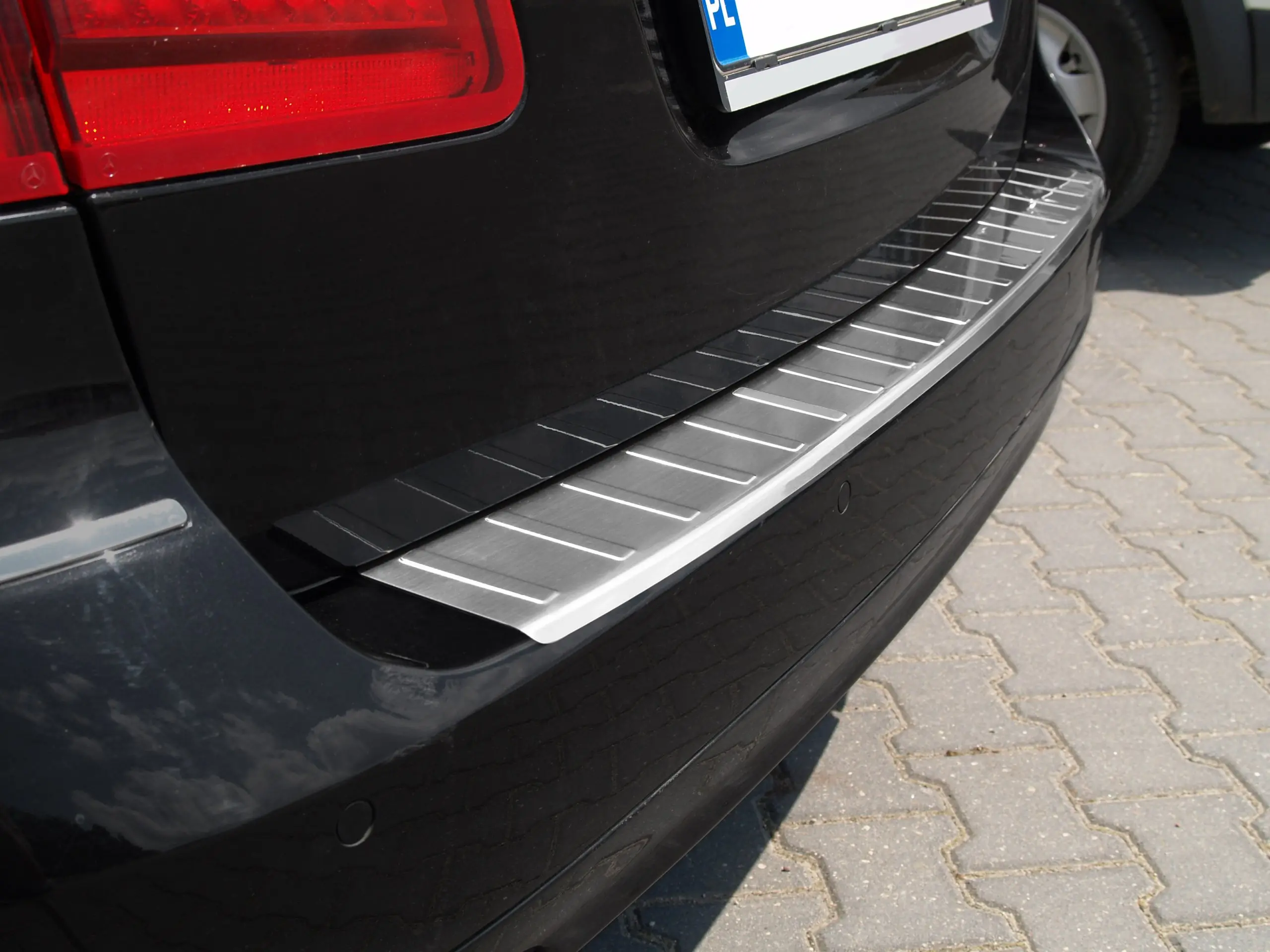 Bakfangerbeskytter Mercedes-Benz E (S212) Stasjonsvogn 2009 - 2013 – bilde 3