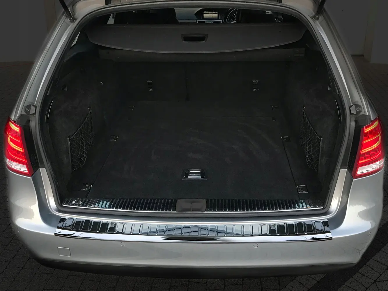 Bakfangerbeskytter Mercedes-Benz E (S212) Stasjonsvogn 2013 - 2016 (facelift) Black Mirror – bilde 2