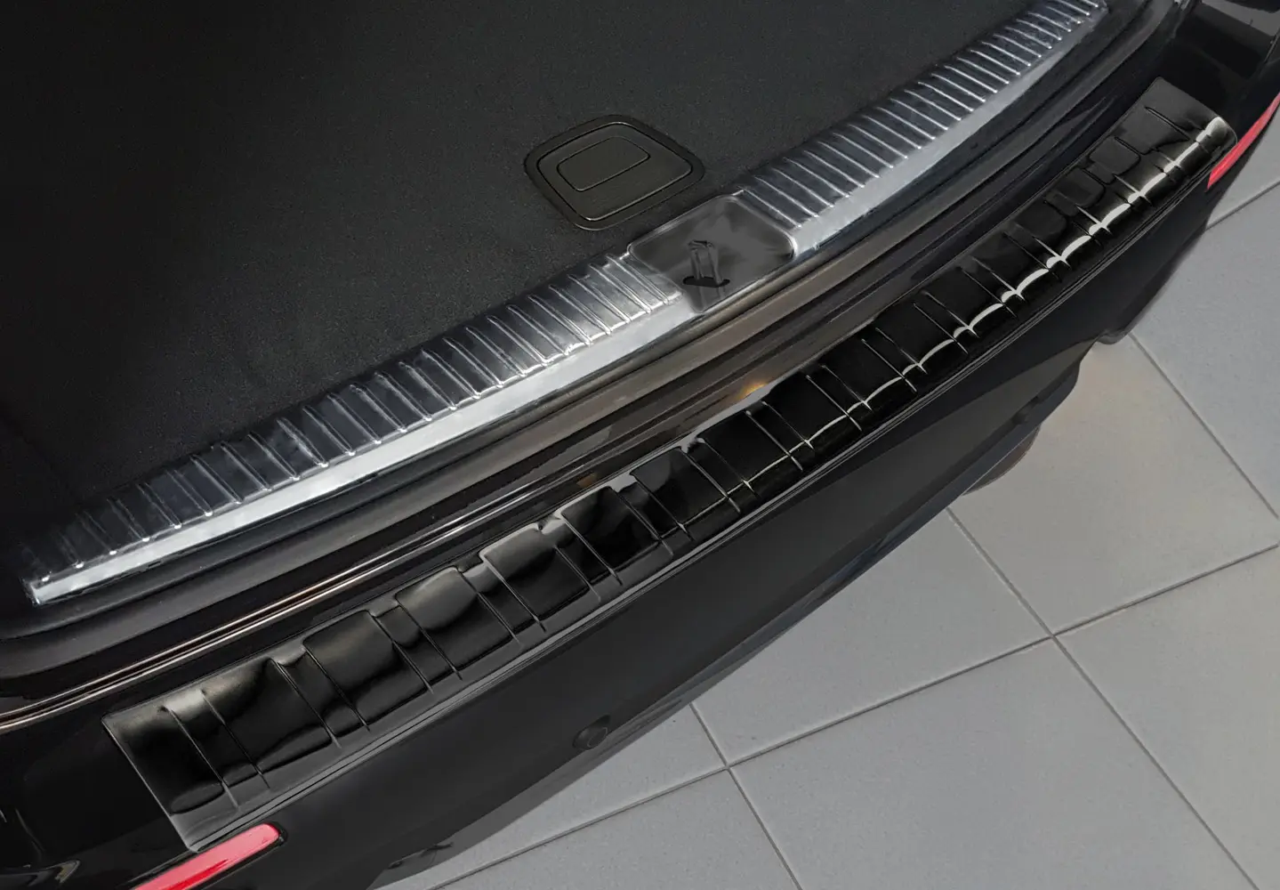 Bakfangerbeskytter Mercedes-Benz E (S213) Stasjonsvogn 2016 - 2023 – bilde 3