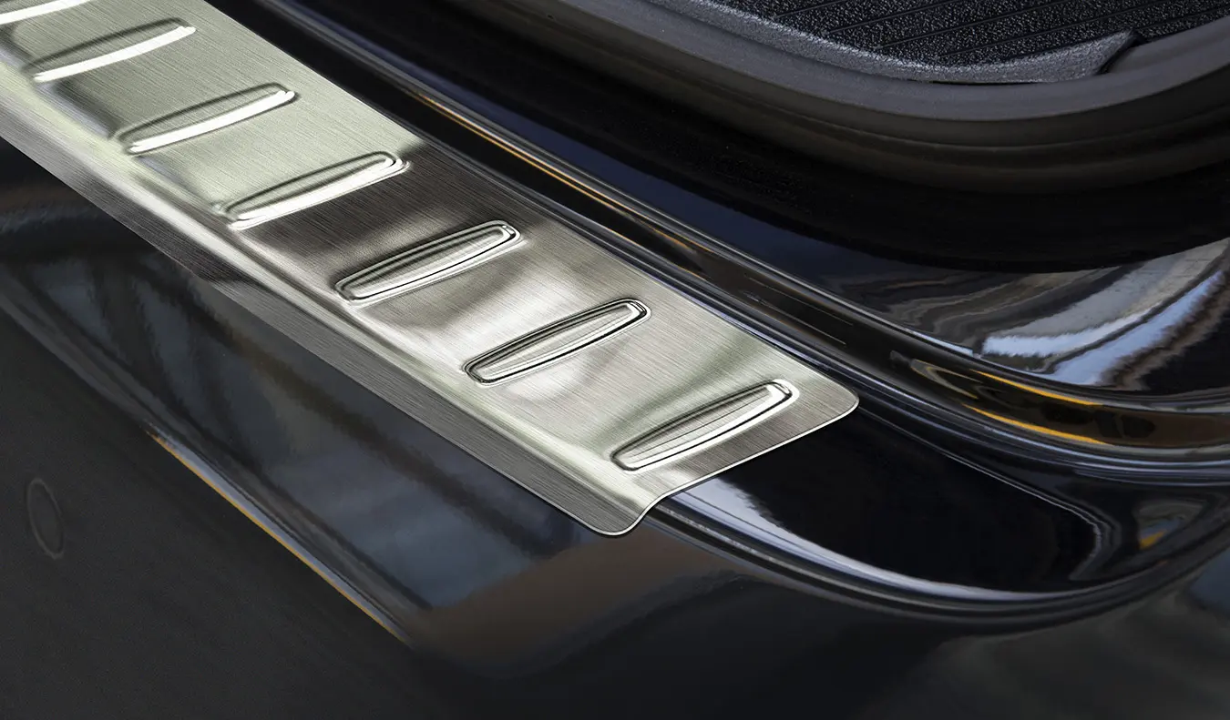 Bakfangerbeskytter Mercedes-Benz E (W212) Sedan 2013 - 2016 – bilde 2