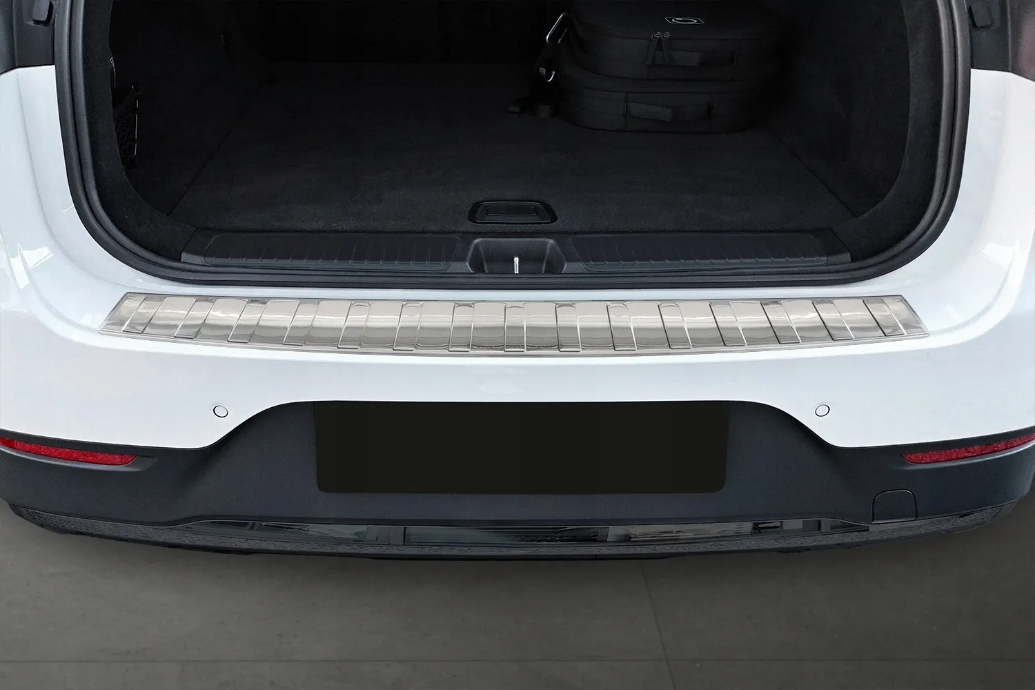 Bakfangerbeskytter Mercedes-Benz EQE SUV (X294) 2023 -> │ Silver Edition – bilde 2