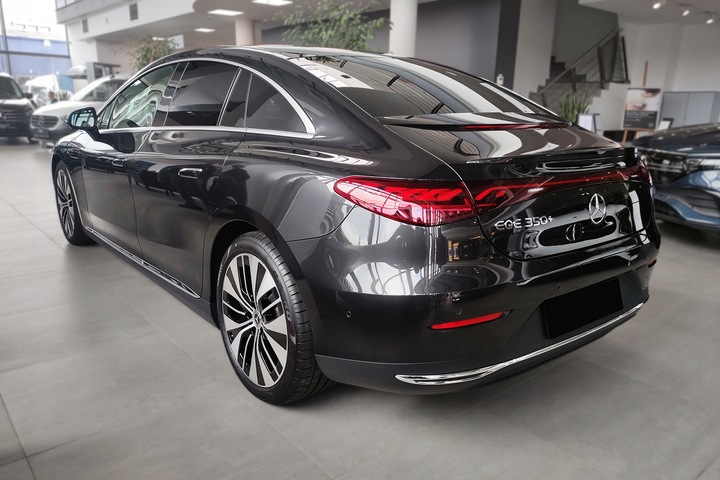 Bakfangerbeskytter Mercedes-Benz EQE (V295) 2022 -> | Carbon Fiber – bilde 9