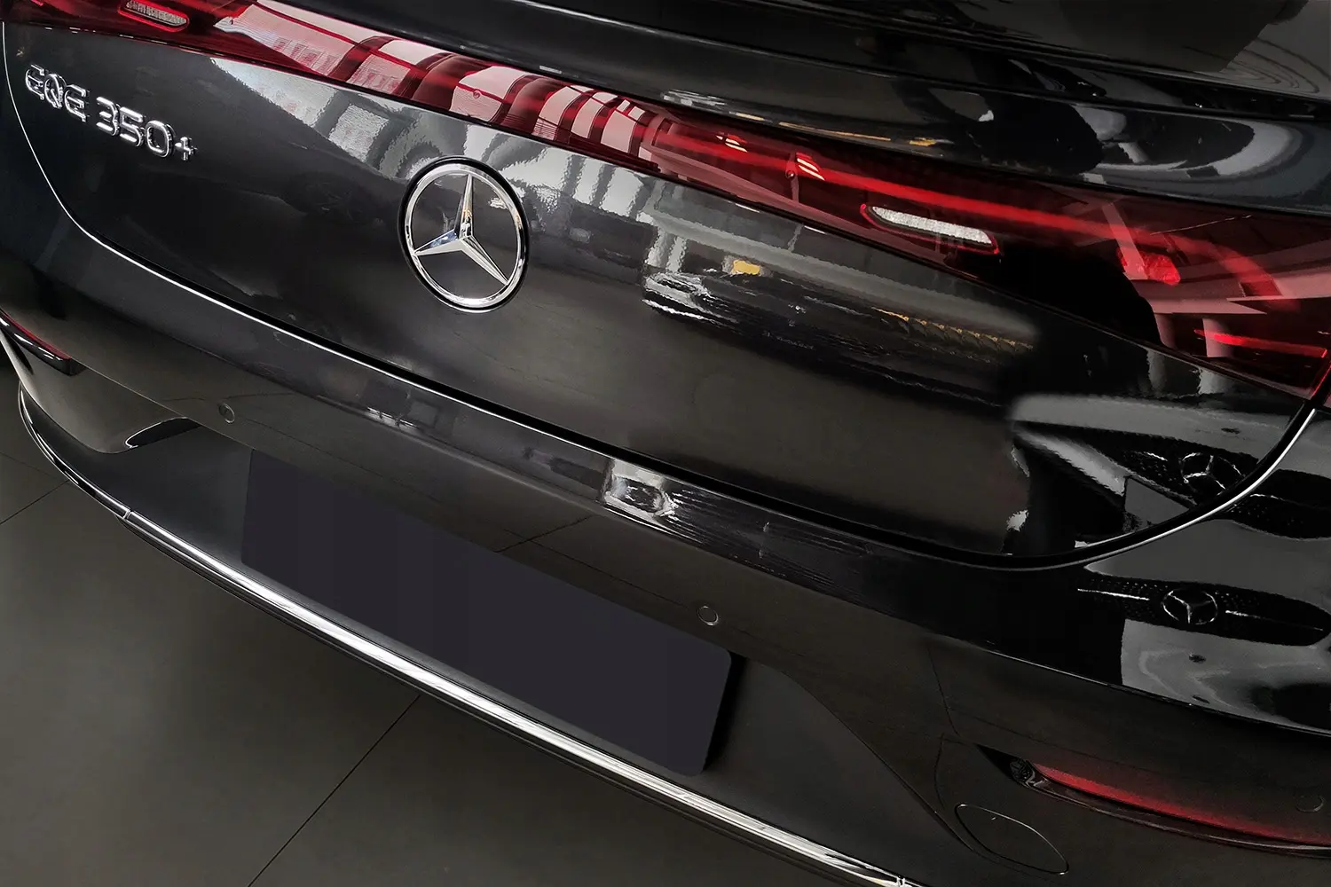 Bakfangerbeskytter Mercedes-Benz EQE (V295) 2022 -> | Silver Edition – bilde 3