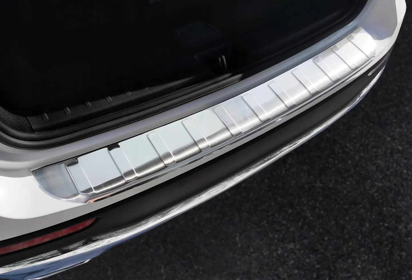 Bakfangerbeskytter Mercedes-Benz GLB-Class X247 2019 - 2026 Silver Editon