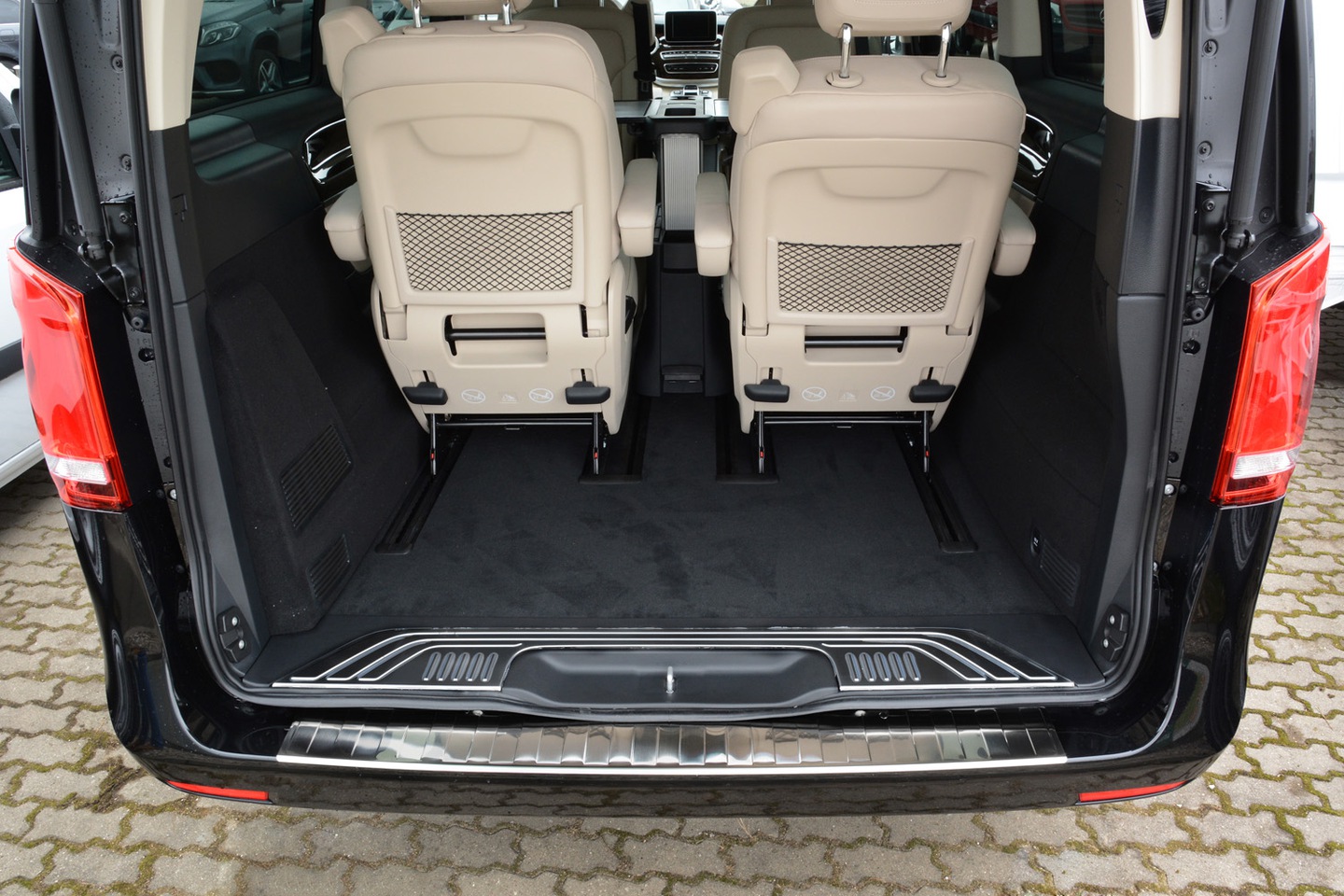 Bakfangerbeskytter Mercedes-Benz Vito / V-Class (W447) 2014 -> / Mercedes-Benz EQV 2020 -> │ Silver Edition – bilde 2