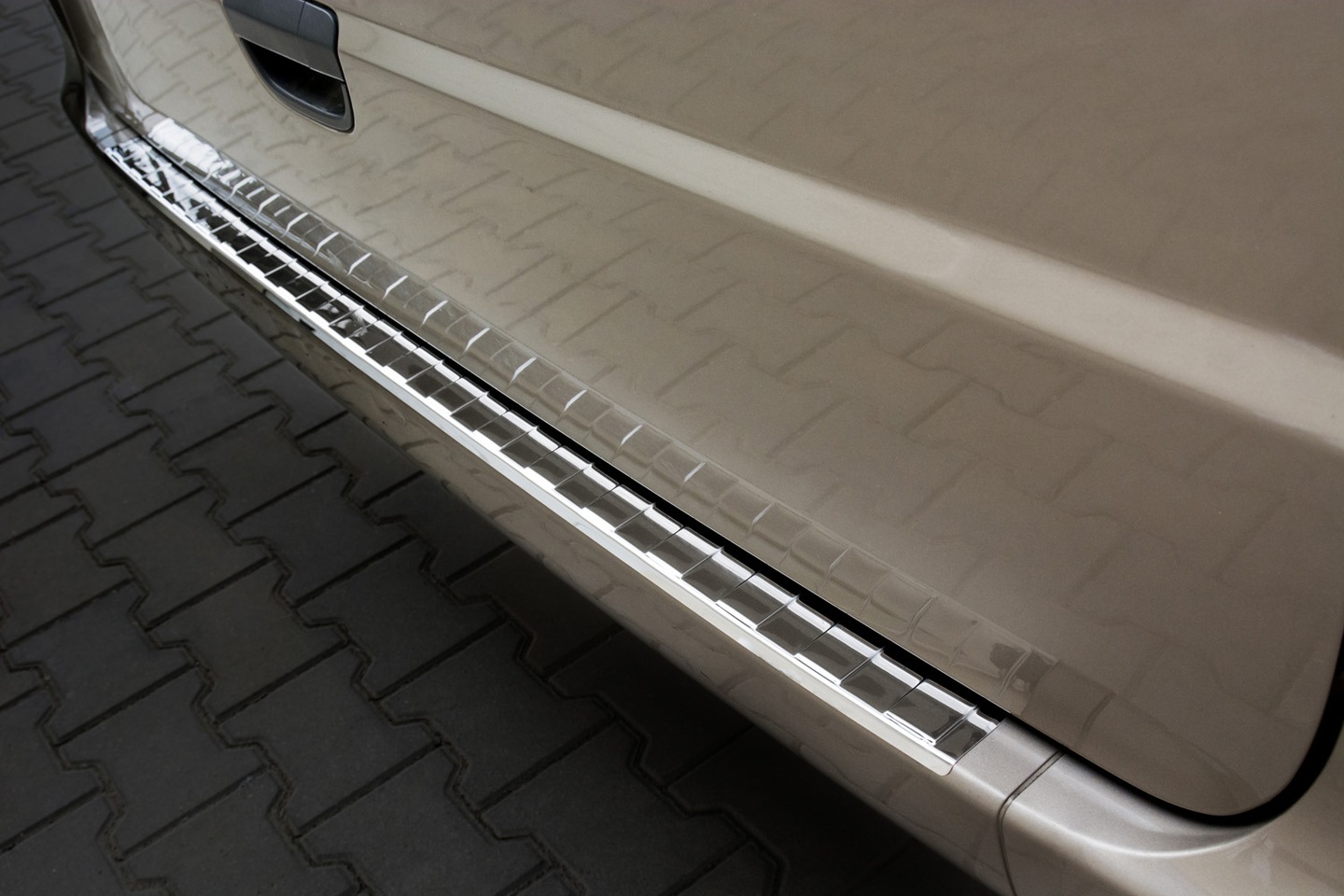 Bakfangerbeskytter Mercedes-Benz Vito (W639) / Viano (W639) 2003 - 2014 │ Silver Edition – bilde 2