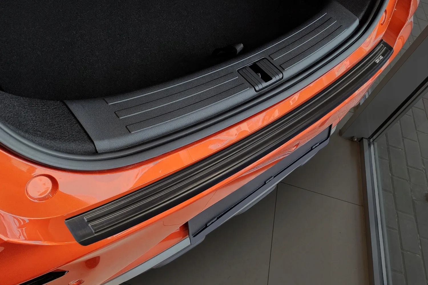 Bakfangerbeskytter MG ZS EV 2019 -> │ Black Edition