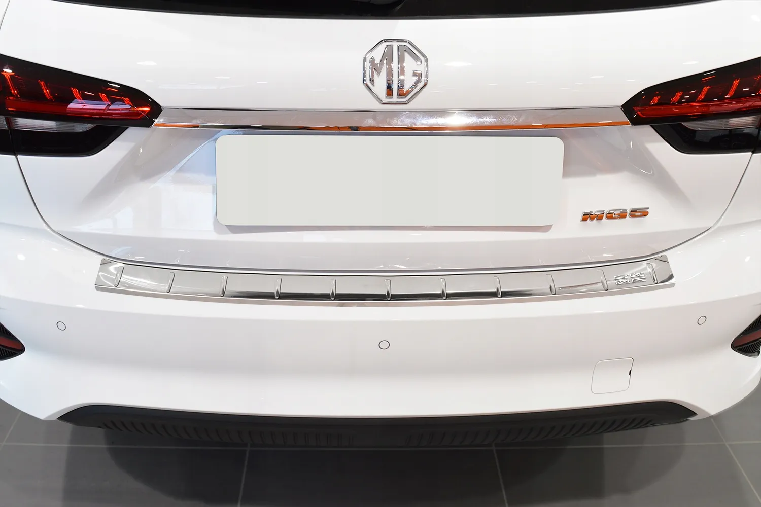 Bakfangerbeskytter MG5 Electric 2021 -> | Chrome Edition – bilde 3