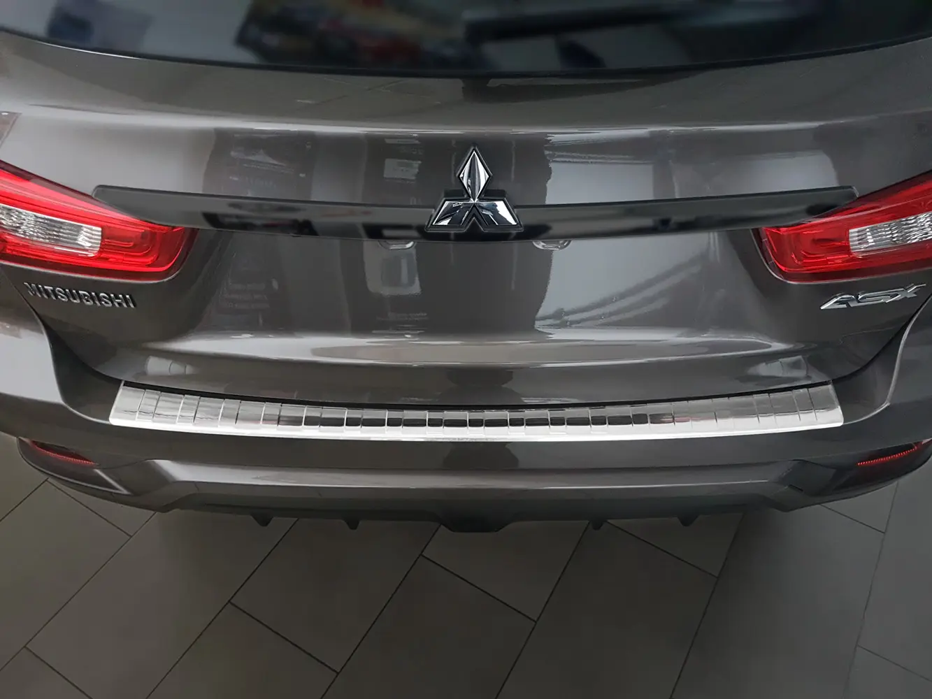 Bakfangerbeskytter Mitsubishi ASX I 2016 - 2019 │ Silver Edition – bilde 4
