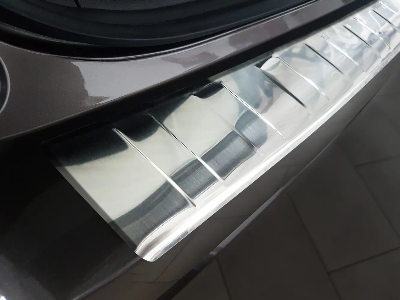 Bakfangerbeskytter Mitsubishi ASX I 2016 - 2019 │ Silver Edition – bilde 5