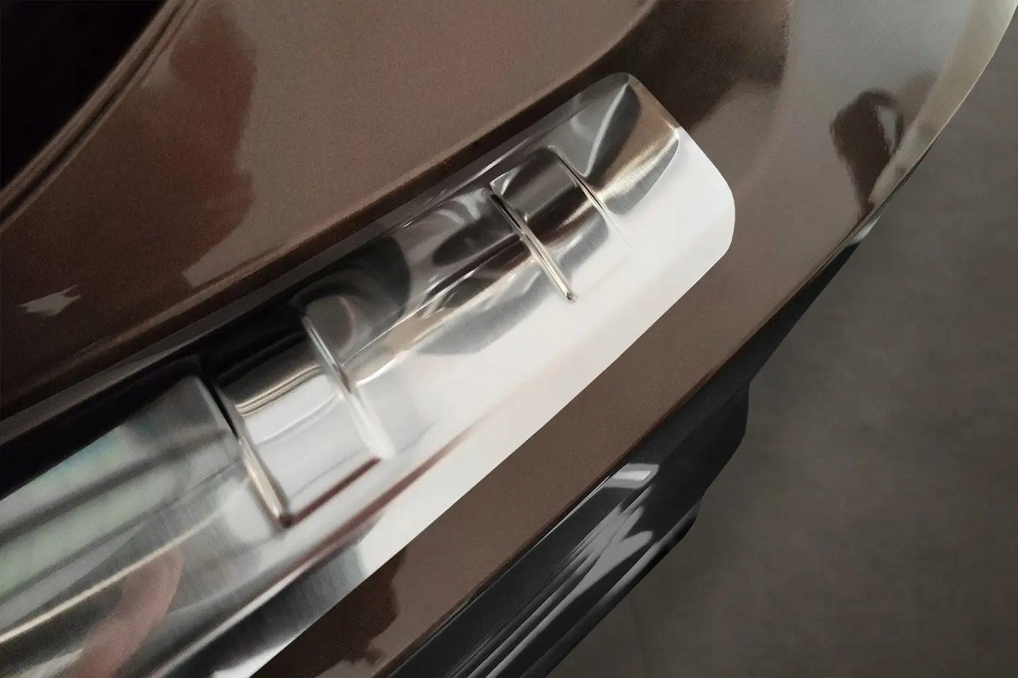 Bakfangerbeskytter Mitsubishi Eclipse Cross 2021-> – bilde 3