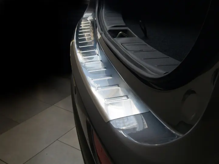 Bakfangerbeskytter Mitsubishi Outlander III 2012 - 2015 │ Chrome