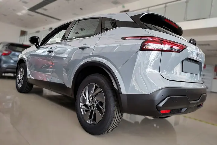 Bakfangerbeskytter Nissan Qashqai (J12) 2021 -> – bilde 9