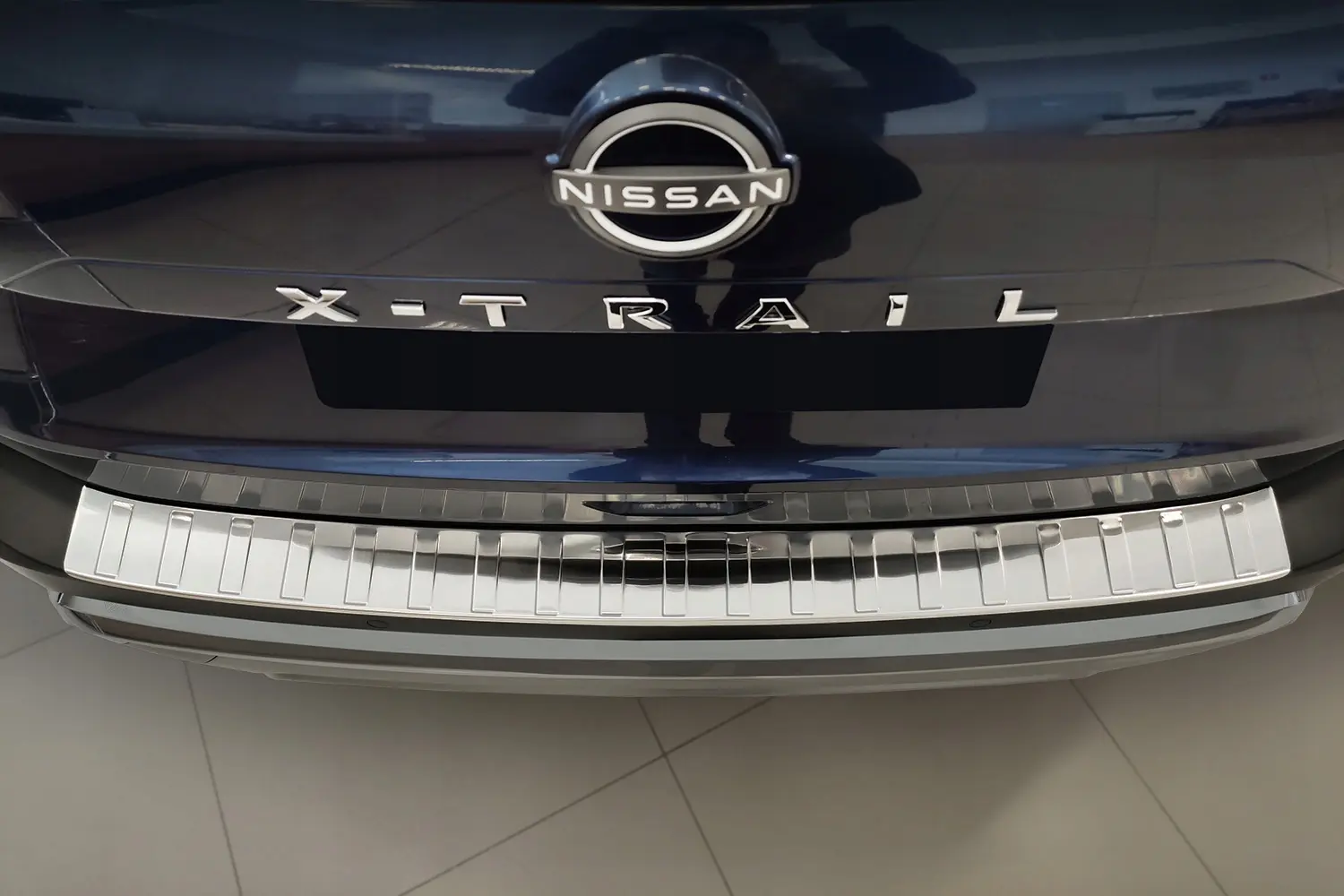 Bakfangerbeskytter Nissan X-Trail IV (T33) 2021 -> │ Chrome Edition – bilde 3