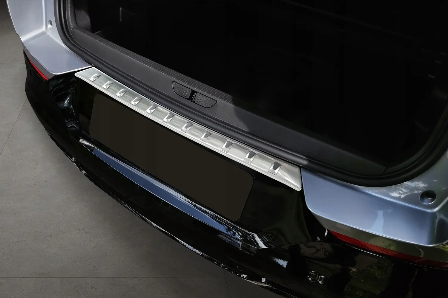 Bakfangerbeskytter Opel Grandland 2021 ->