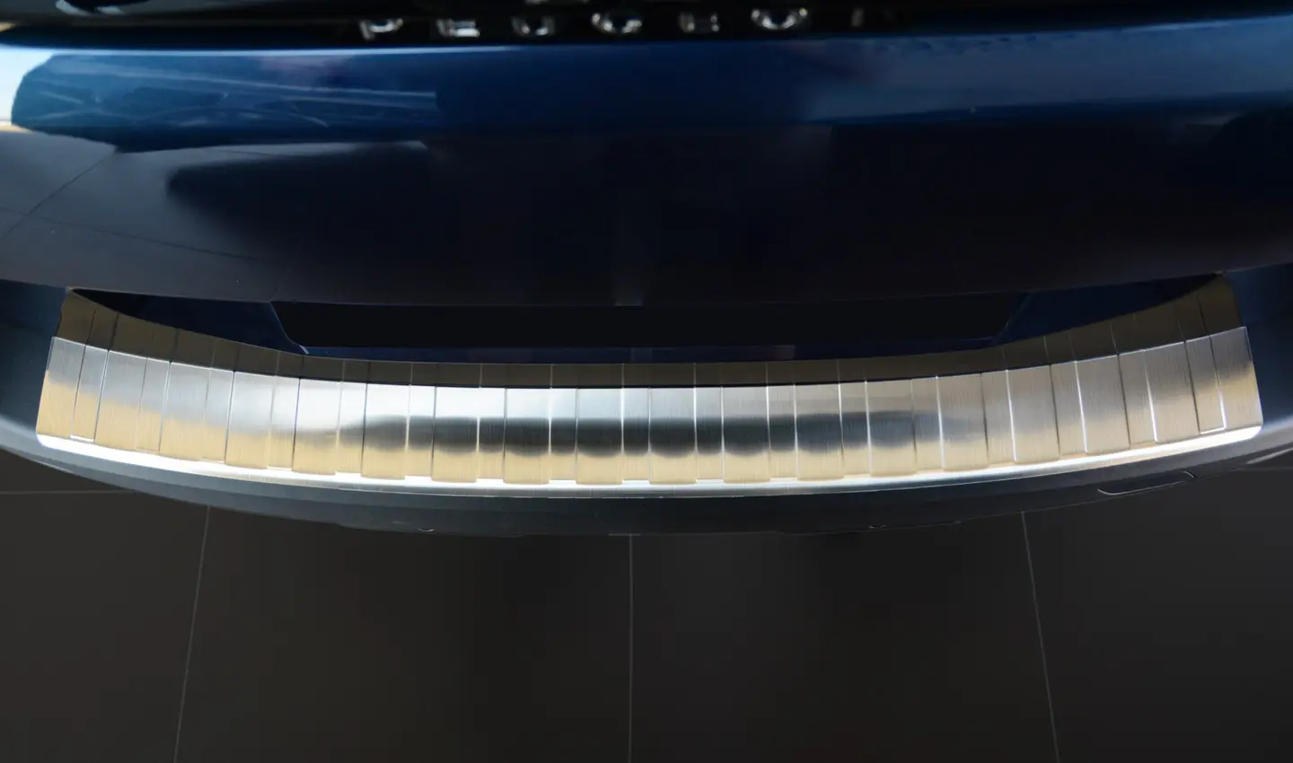 Bakfangerbeskytter Peugeot 5008 II 2017 - 2024 │ Silver Edition – bilde 2