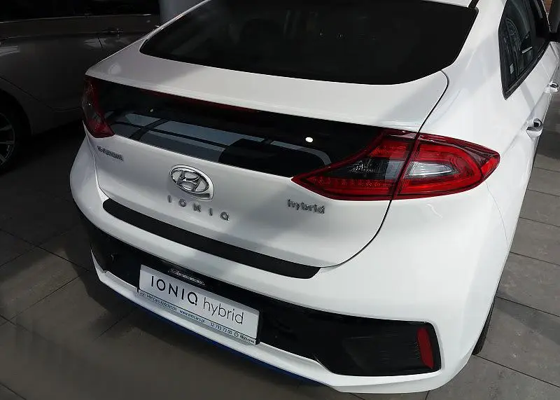 Bakfangerbeskytter plast HYUNDAI IONIQ 2016-2021 / Hyundai Ioniq Electric 2016-2021 – bilde 2