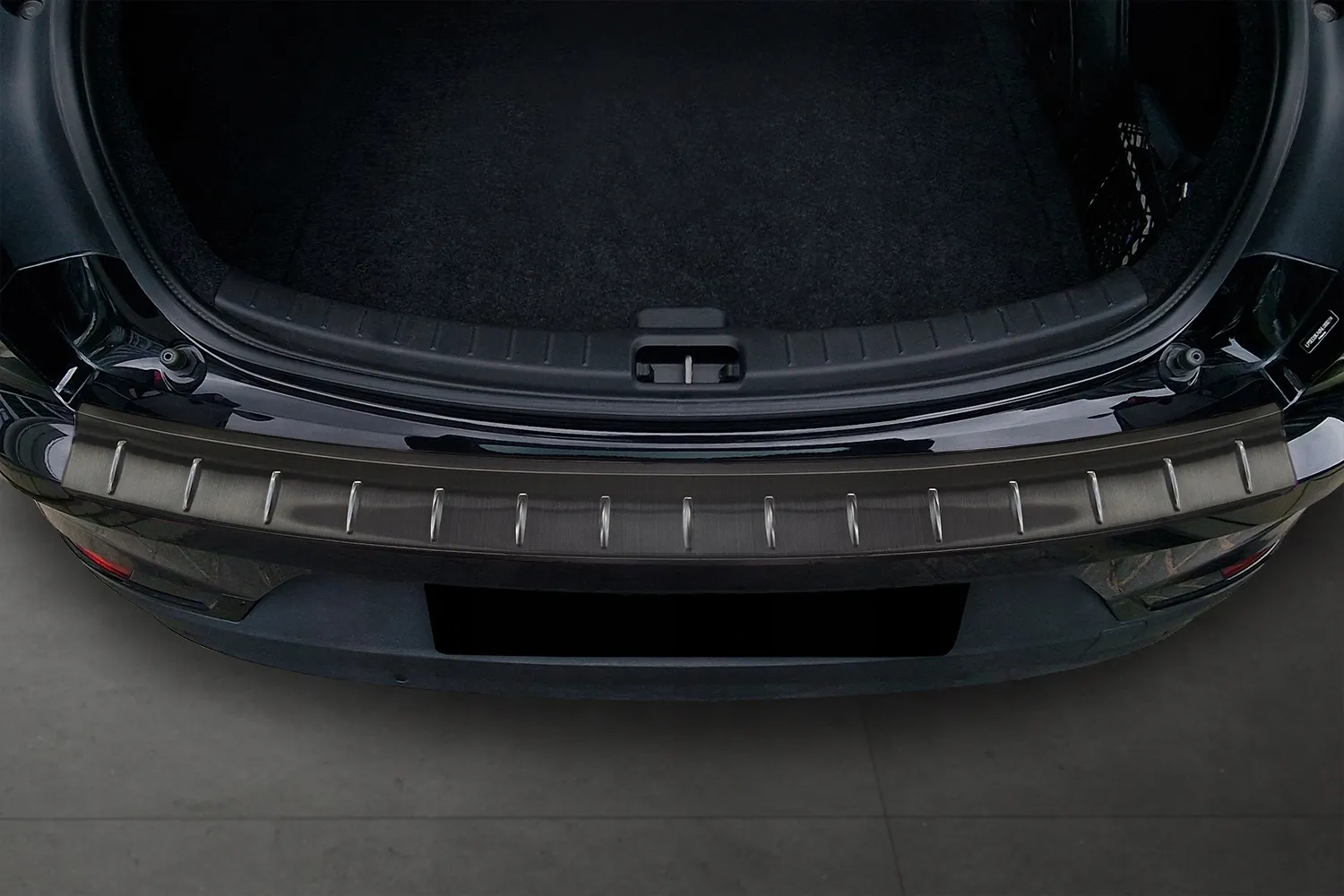 Bakfangerbeskytter Polestar 2 2020 -> │ Black Edition – bilde 2