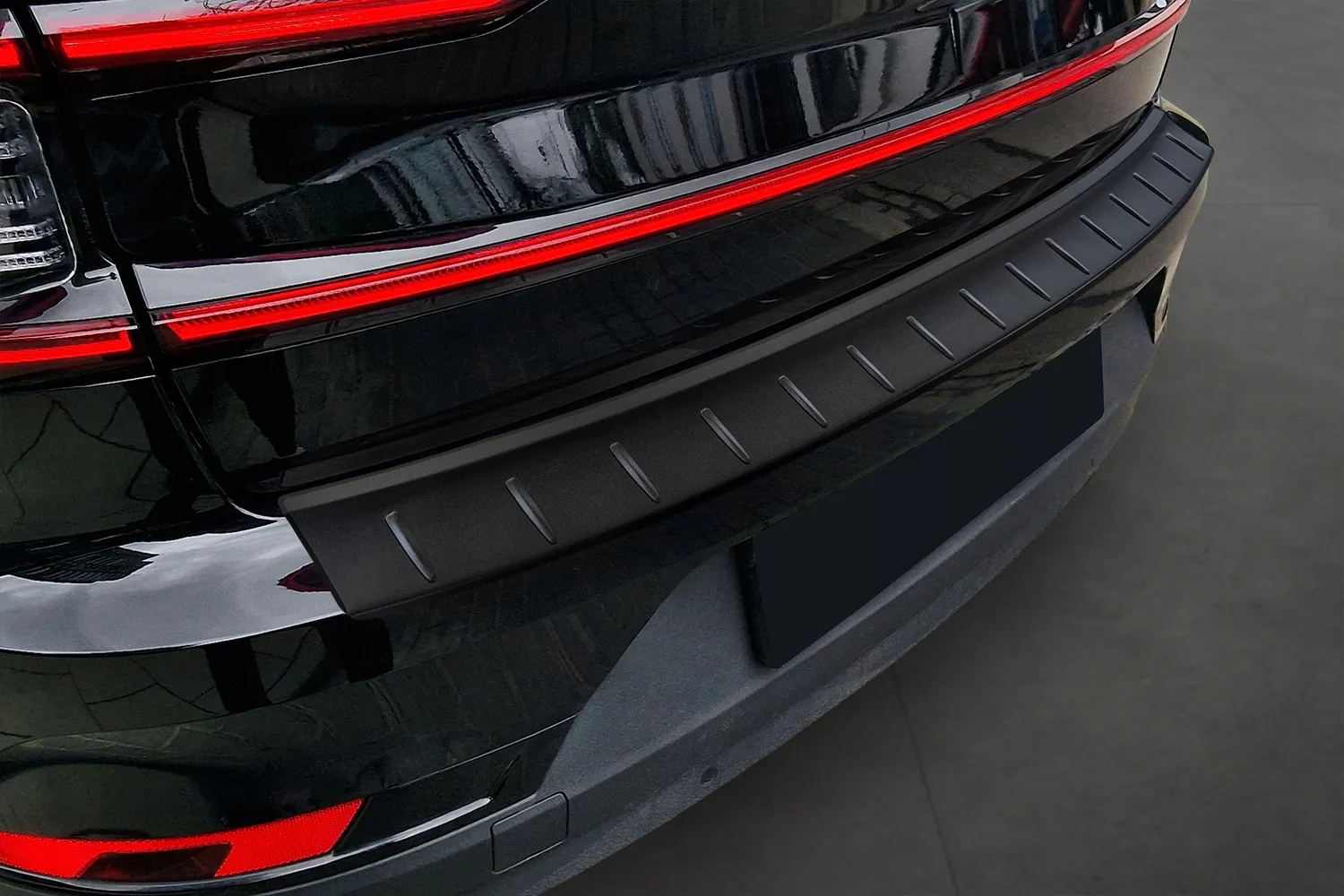 Bakfangerbeskytter Polestar 2 2020 -> │ Black Matt Edition