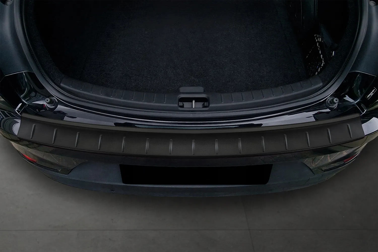 Bakfangerbeskytter Polestar 2 2020 -> │ Black Matt Edition – bilde 2