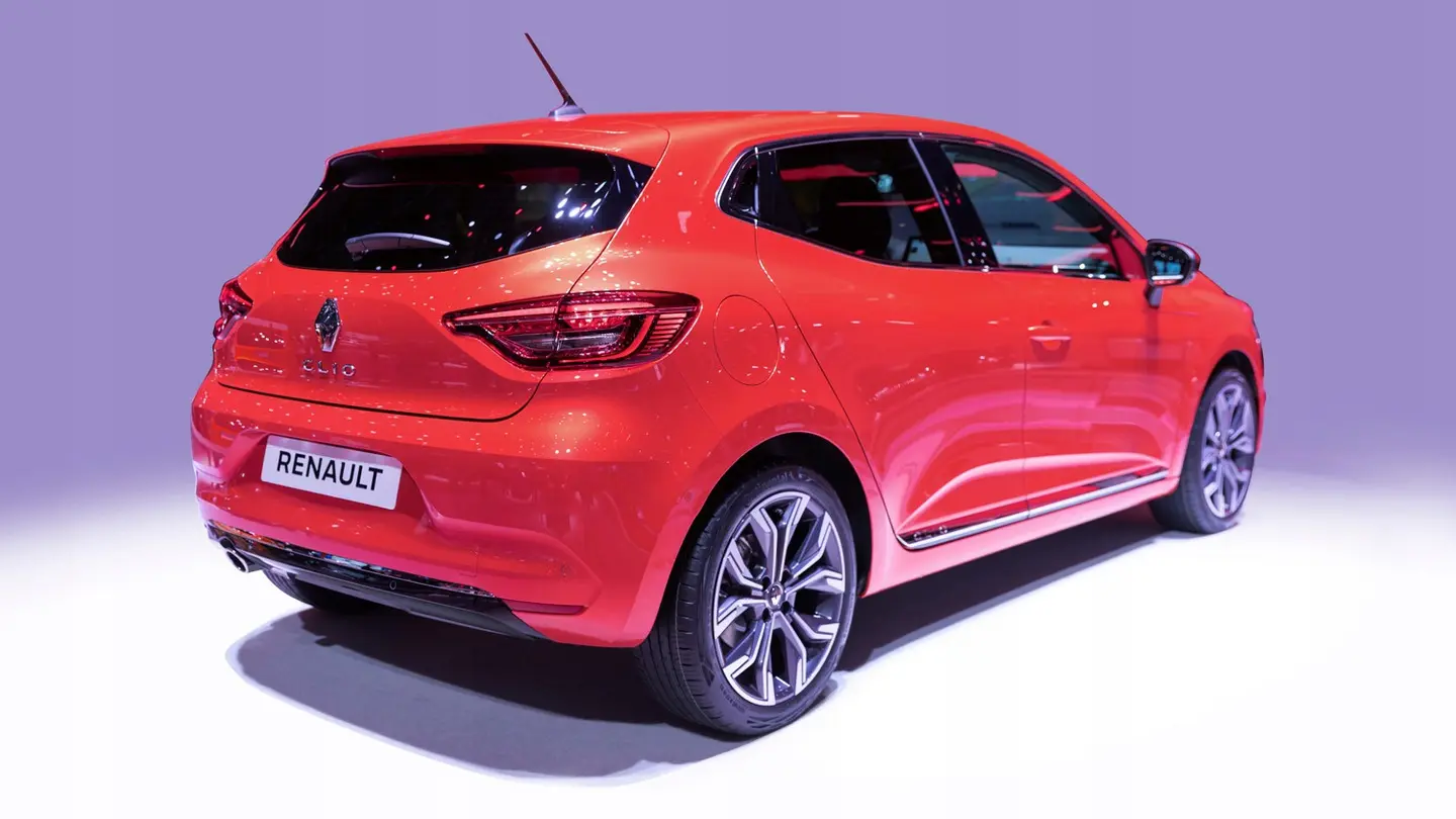 Bakfangerbeskytter Renault Clio V 2019 -> │ Silver Edition – bilde 8