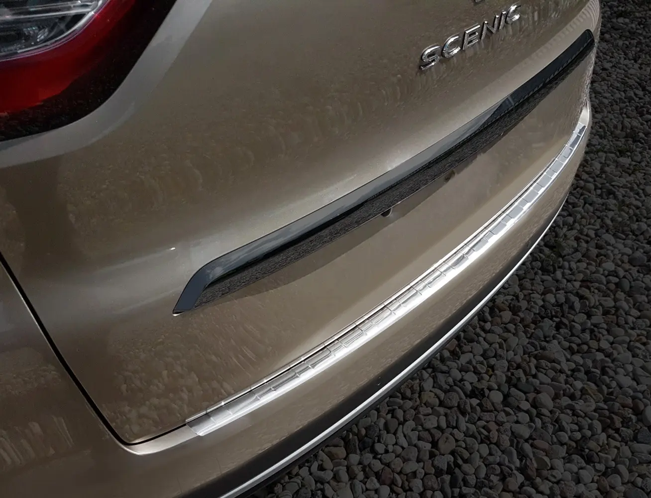 Bakfangerbeskytter Renault Grand Scenic IV 2016-> Silver Edition – bilde 4