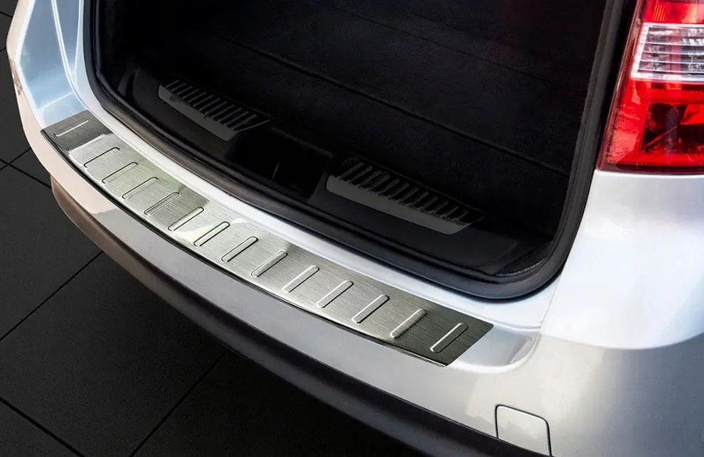 Bakfangerbeskytter Renault Laguna III 2008-> Silver Edition