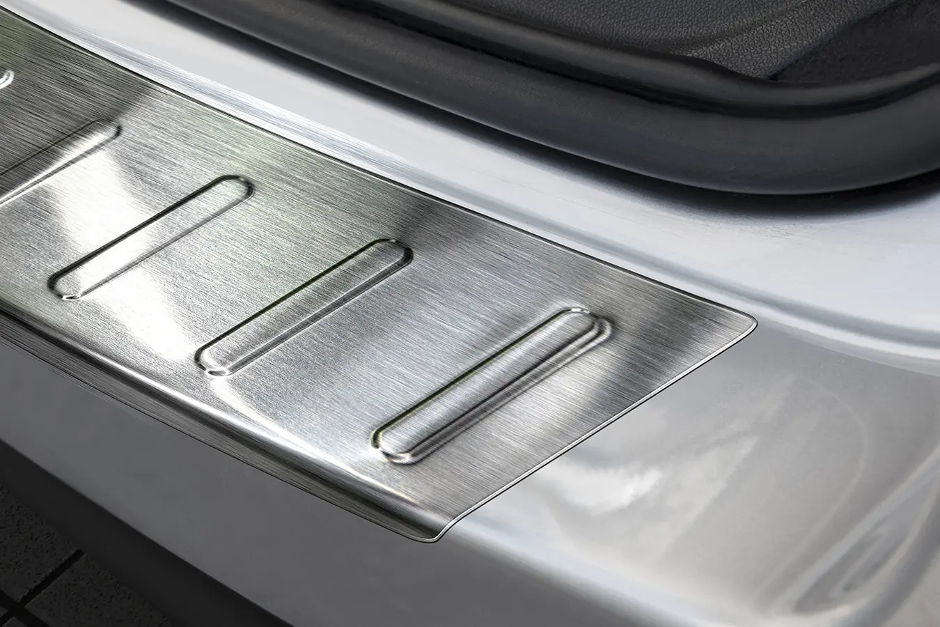 Bakfangerbeskytter Renault Laguna III 2008-> Silver Edition – bilde 2
