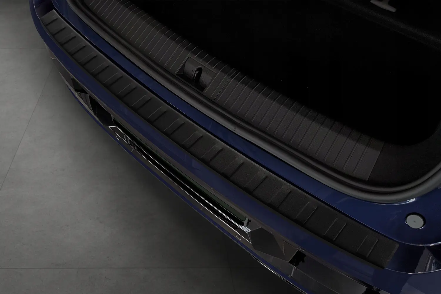 Bakfangerbeskytter Renault Mégane E-Tech Electric 2022 -> | Black Matt