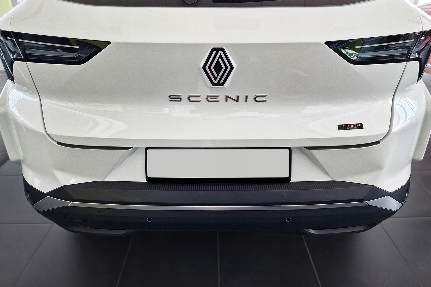 Bakfangerbeskytter Renault Scénic E-Tech Electric 2024 -> │ Black Matt Edition – bilde 3