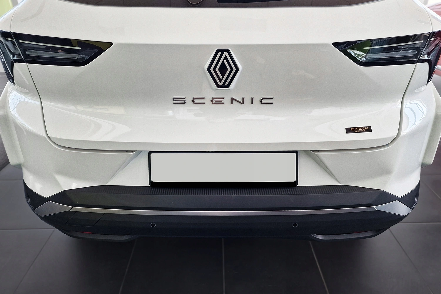 Bakfangerbeskytter Renault Scénic E-Tech Electric 2024 -> │ Silver Edition – bilde 3