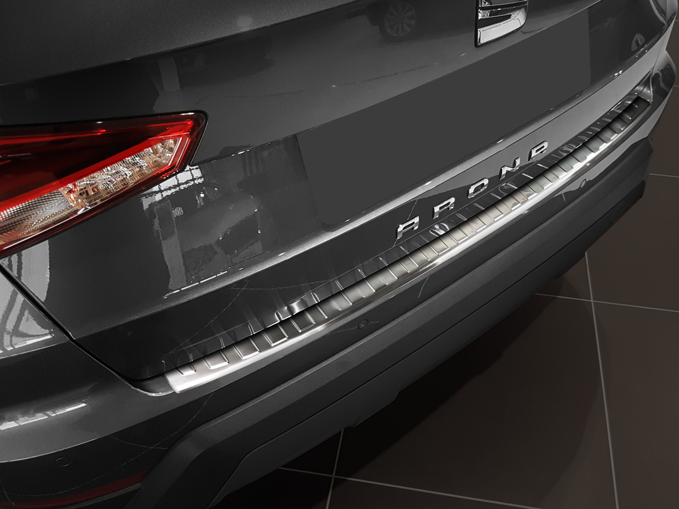 Bakfangerbeskytter Seat Arona/ Seat Arona Xcellence/Seat Arona FR 2017-> Silver Edition – bilde 3