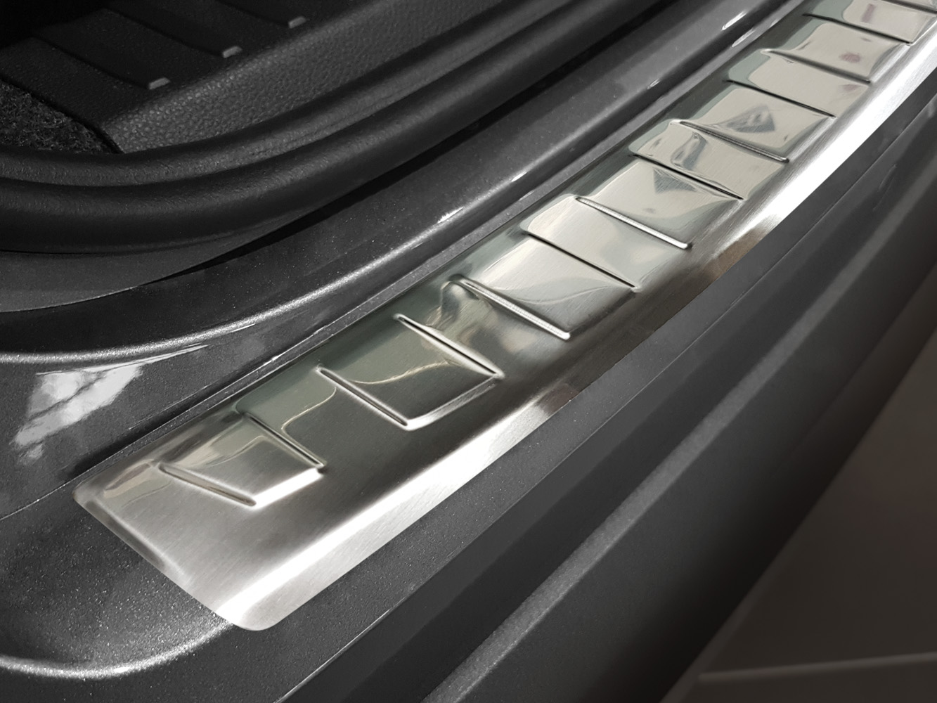 Bakfangerbeskytter Seat Arona/ Seat Arona Xcellence/Seat Arona FR 2017-> Silver Edition – bilde 4