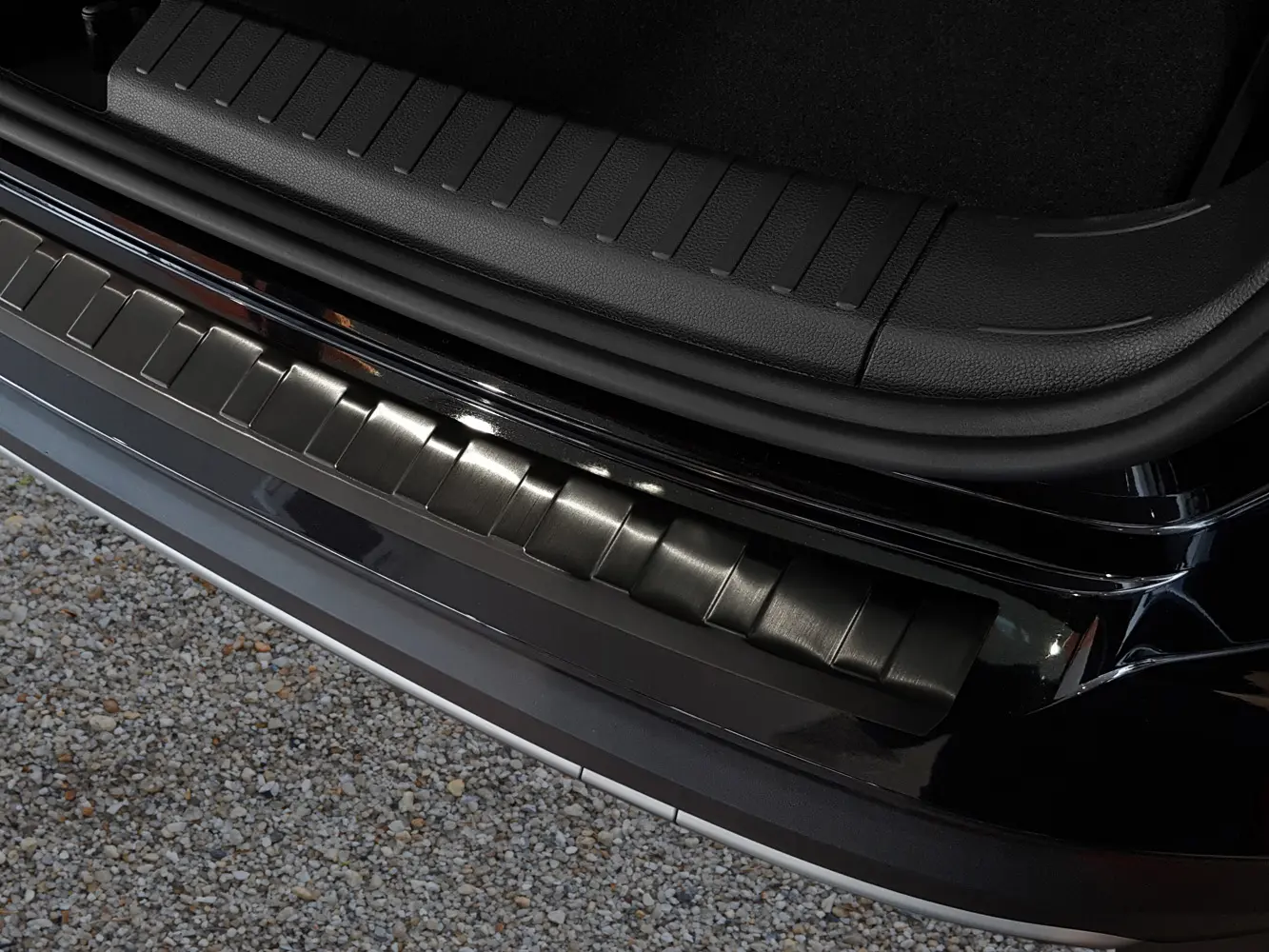 Bakfangerbeskytter Seat Ateca 2016 -> │ Black Edition – bilde 4