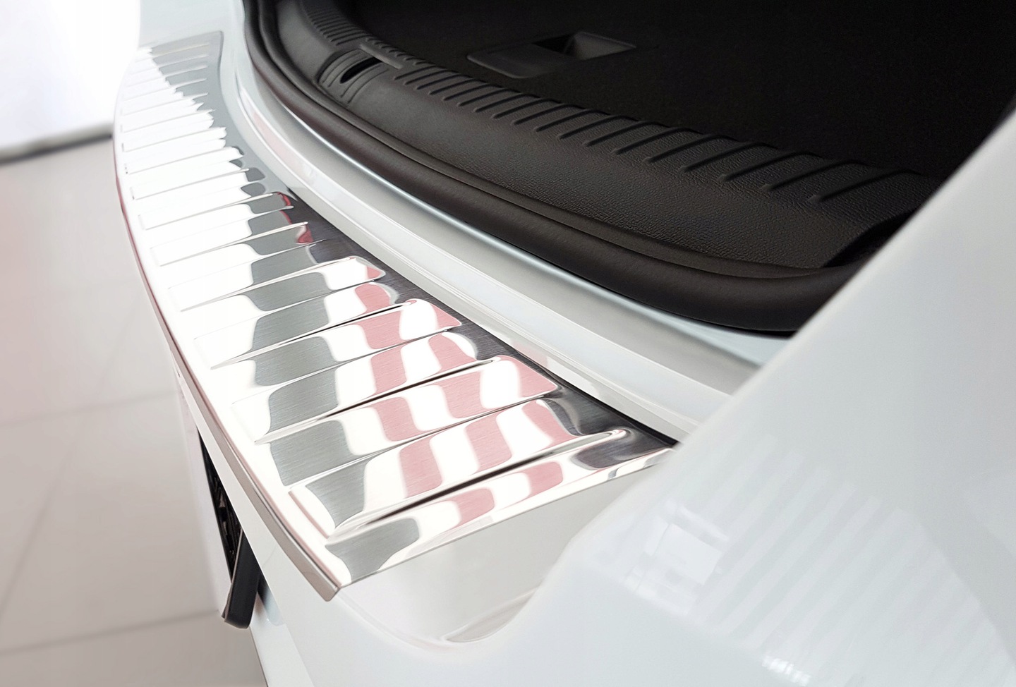 Bakfangerbeskytter Seat Leon IV Sportstourer Stasjonsvogn 2020-> Silver Edition – bilde 2