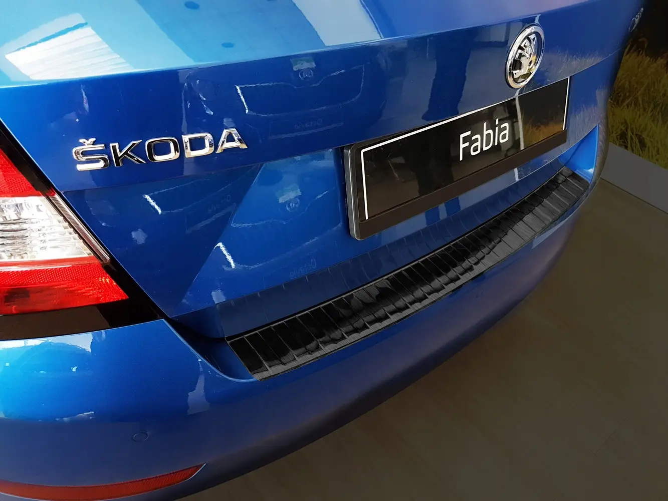 Bakfangerbeskytter Skoda Fabia III hatchback facelift 2018-> Black Edition – bilde 3