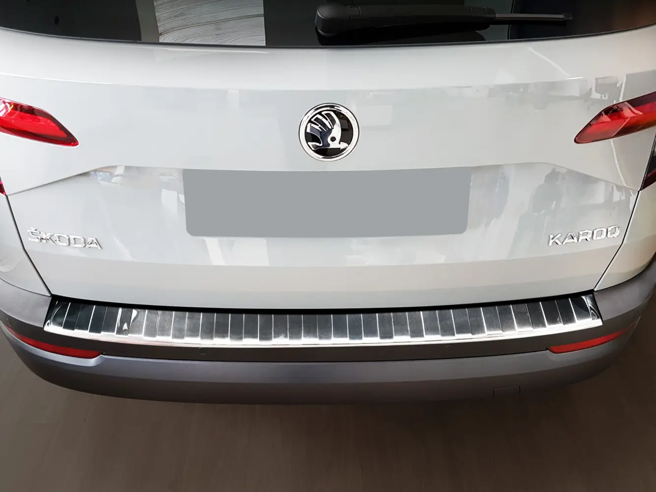 Bakfangerbeskytter Škoda Karoq 2017 -> │ Silver Edition – bilde 2
