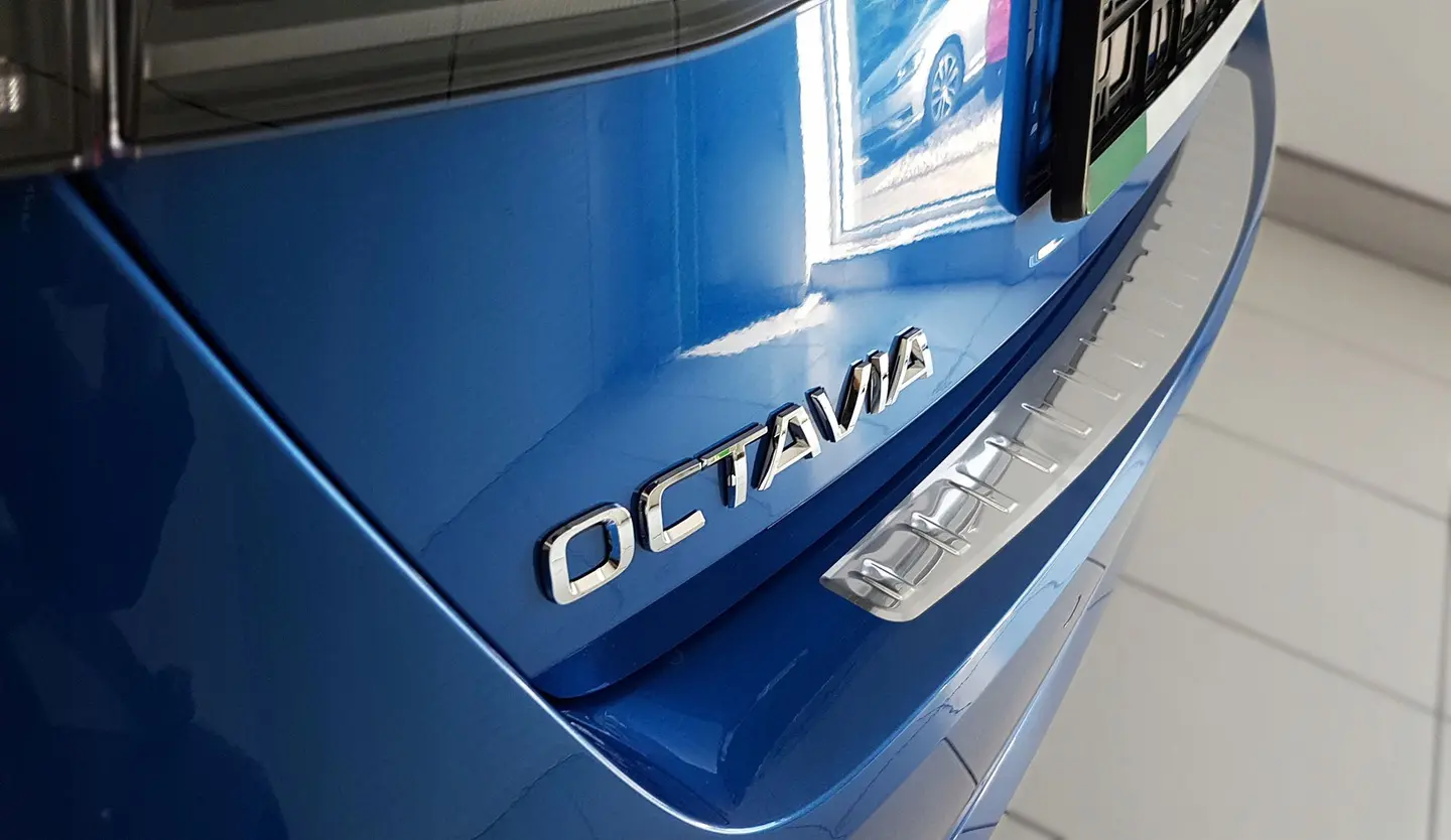 Bakfangerbeskytter Skoda Octavia IV Liftback 2019 -> │ Silver Edition – bilde 5