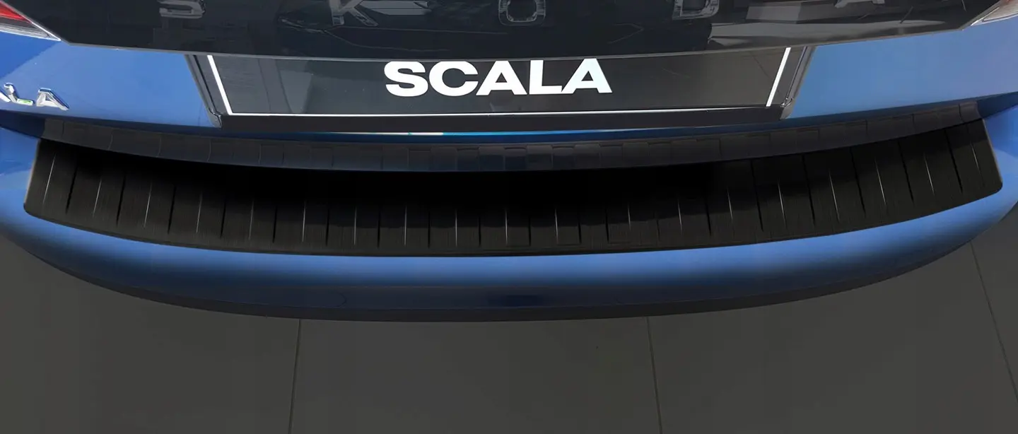 Bakfangerbeskytter Skoda Scala 2019 -> │ Black Edition