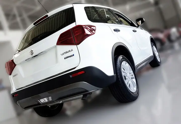 Bakfangerbeskytter Suzuki Vitara II (LY) 2015 -> │ Black Edition – bilde 10