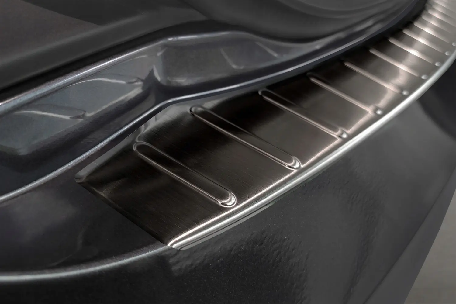 Bakfangerbeskytter Tesla Model S 2012 - 2021 │ Black Edition – bilde 2